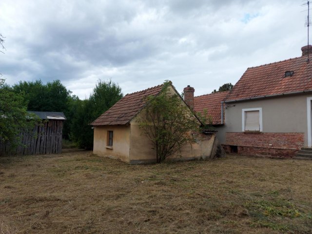 Eladó családi ház, Olaszfán 25 M Ft, 3 szobás