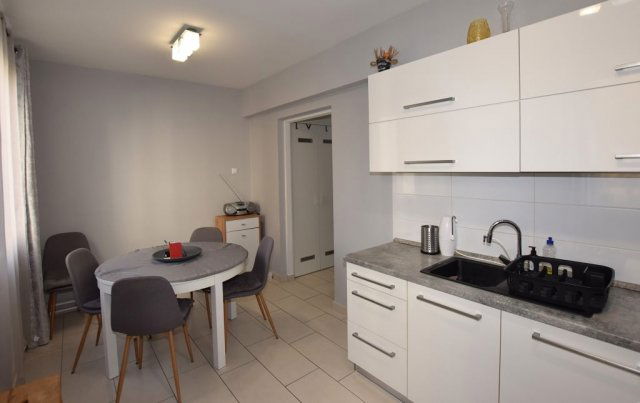 Kiadó panellakás, albérlet, Debrecenben 250 E Ft / hó