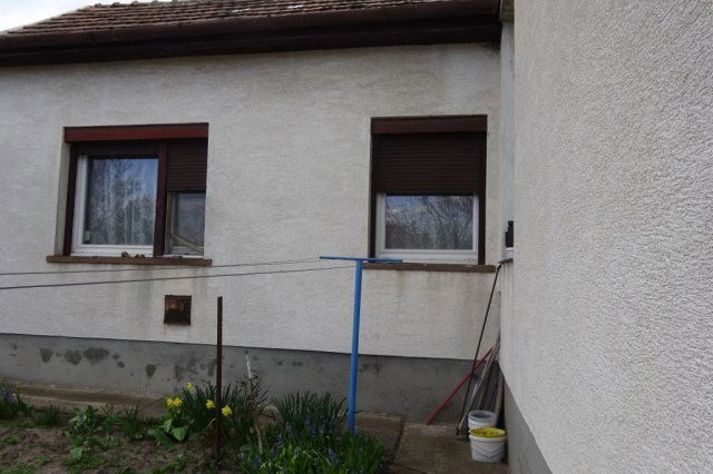 Eladó családi ház, Székesfehérvárott 97 M Ft, 5 szobás