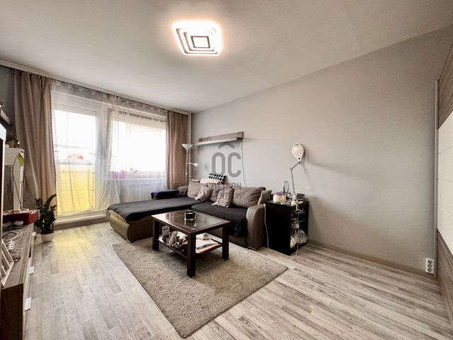 Eladó panellakás, Győrött 55 M Ft, 3 szobás