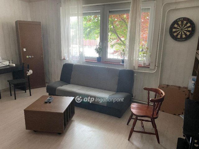 Eladó családi ház, Dabason 74.9 M Ft, 4+1 szobás