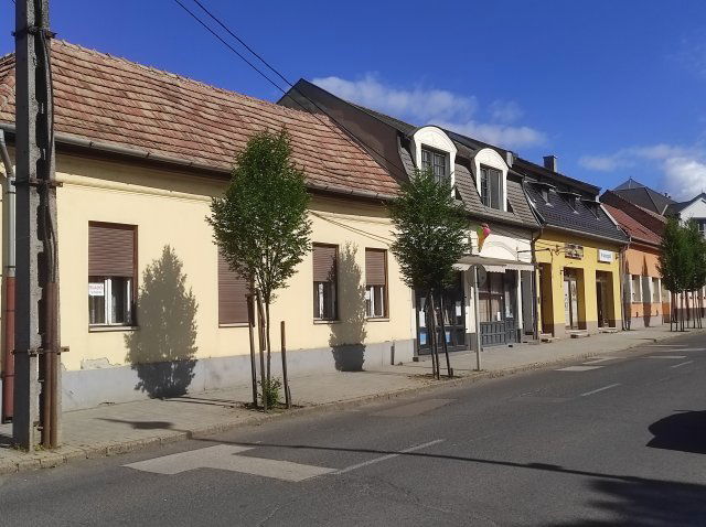 Eladó családi ház, Gyöngyösön 39 M Ft, 3 szobás