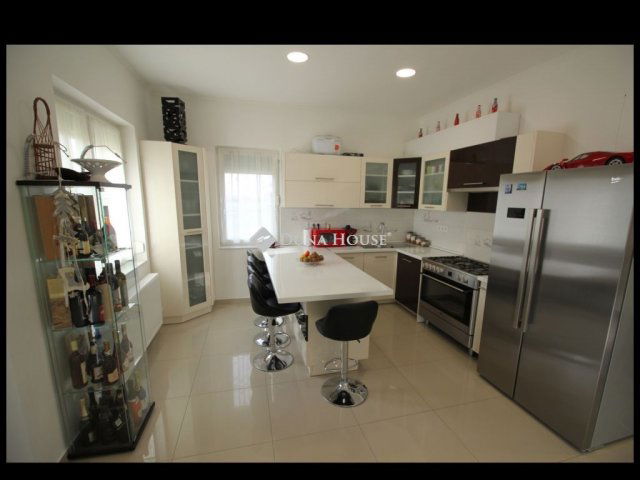 Eladó mezogazdasagi ingatlan, Kunadacson 266.319 M Ft, 4 szobás