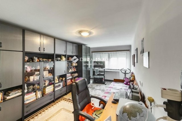 Eladó családi ház, Fülöpszálláson 69.9 M Ft, 4 szobás