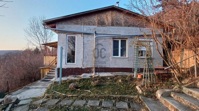 Eladó családi ház, Verőcén 49.9 M Ft, 1 szobás