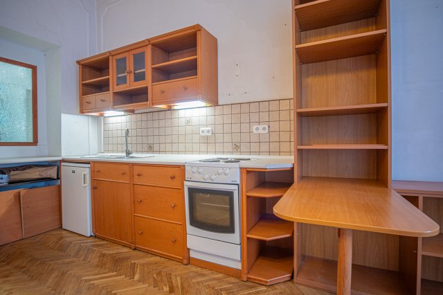 Kiadó téglalakás, albérlet, IX. kerületben, Hőgyes Endre utcában