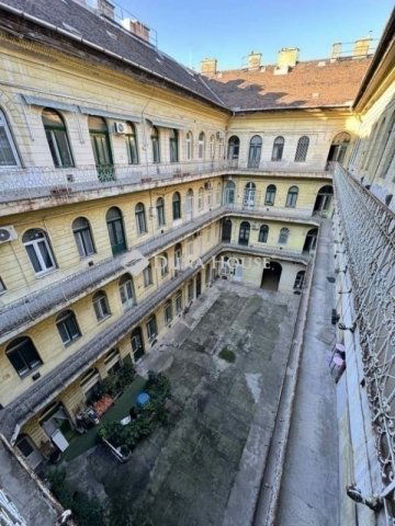 Eladó téglalakás, Budapesten, IX. kerületben 86 M Ft, 3 szobás