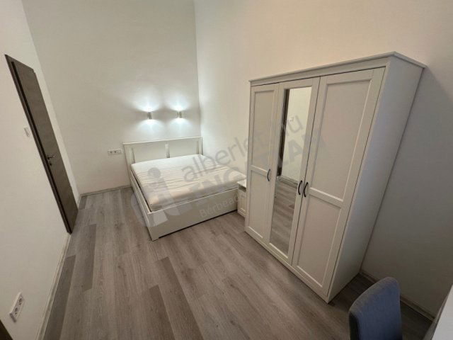 Kiadó téglalakás, albérlet, VII. kerületben, Dob utcában