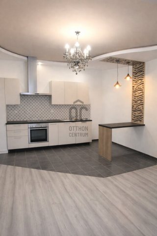 Eladó téglalakás, Zalaegerszegen 57.9 M Ft, 4 szobás