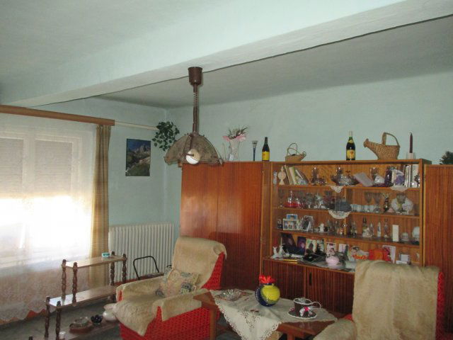 Eladó családi ház, Békéscsabán 19.5 M Ft, 4 szobás