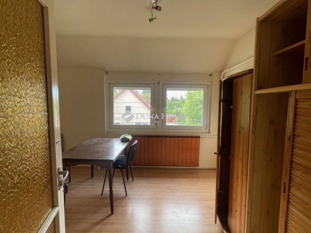 Eladó családi ház, Hatvanban 88 M Ft, 6 szobás