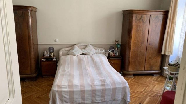 Eladó téglalakás, Budapesten, VI. kerületben 99.8 M Ft, 3 szobás