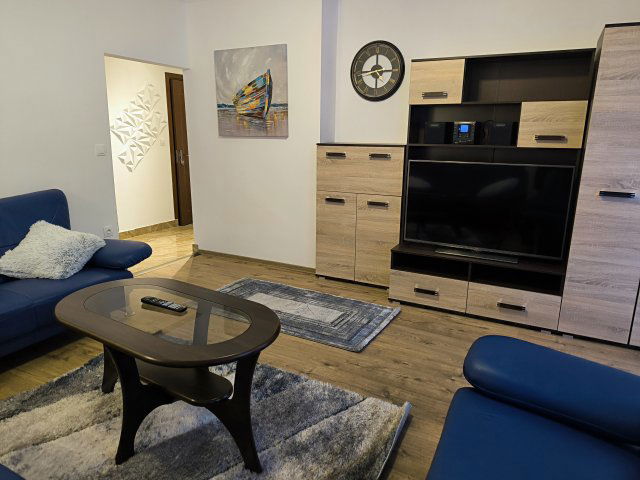 Kiadó téglalakás, albérlet, Salgótarjánban 120 E Ft / hó