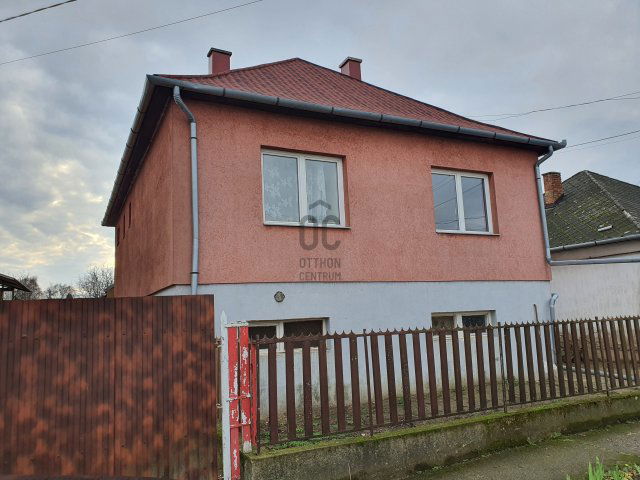 Eladó családi ház, Kisvárdán 59.8 M Ft, 4 szobás
