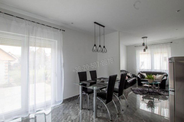 Eladó családi ház, Gyálon 115 M Ft, 3 szobás