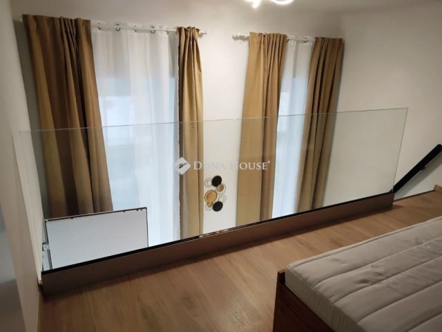 Eladó téglalakás, Budapesten, VII. kerületben 49.8 M Ft