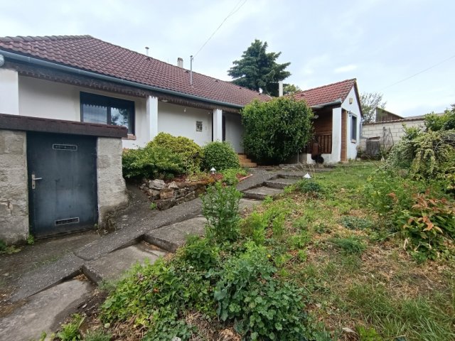 Eladó családi ház, Pusztazámoron 49.99 M Ft, 3 szobás