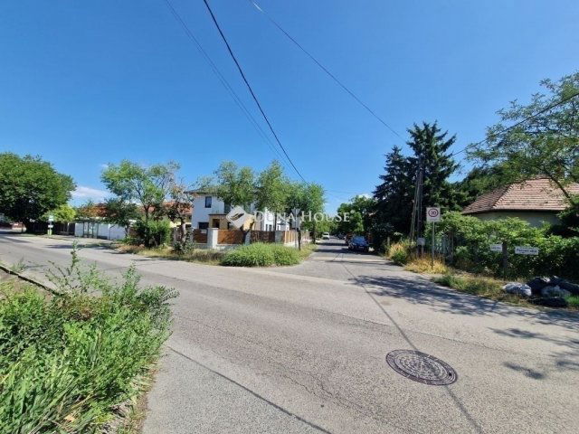 Eladó ikerház, Budapesten, XIX. kerületben 119.9 M Ft, 4 szobás