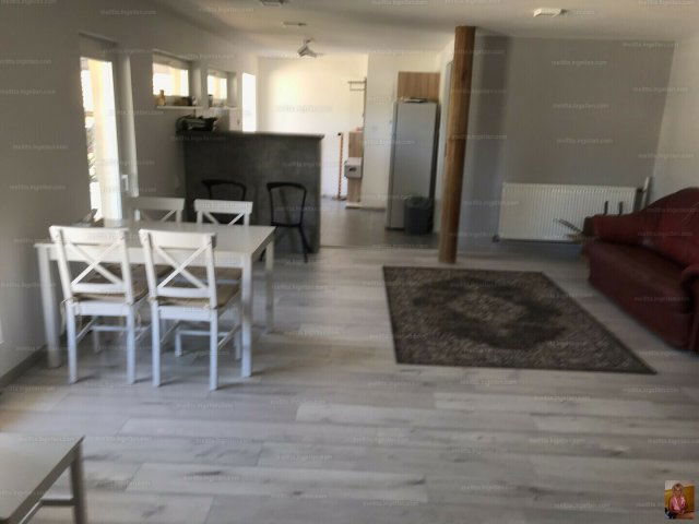 Kiadó téglalakás, albérlet, Pécsett 250 E Ft / hó, 1+1 szobás