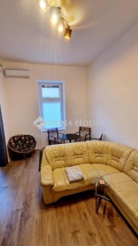 Eladó téglalakás, Budapesten, X. kerületben 48.4 M Ft, 1 szobás