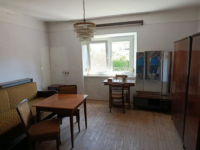 Eladó családi ház, Barbacson 32 M Ft, 3 szobás