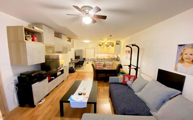 Eladó téglalakás, Budapesten, XV. kerületben, Hubay Jenő téren