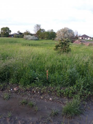 Eladó telek, Tatán 100 M Ft / költözzbe.hu