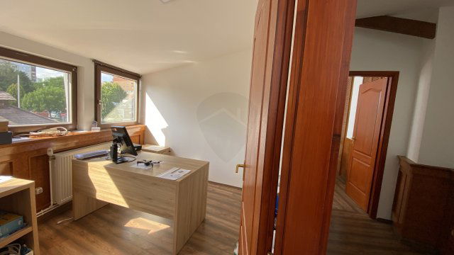 Eladó téglalakás, Székesfehérvárott, Balatoni úton 59.99 M Ft