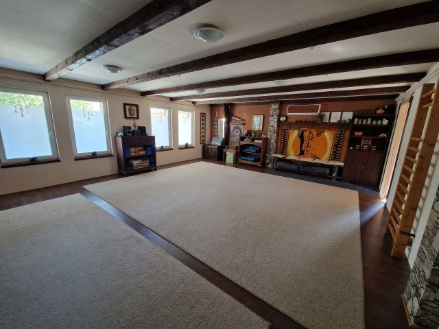 Eladó családi ház, Dunaharasztin 129.5 M Ft, 6 szobás