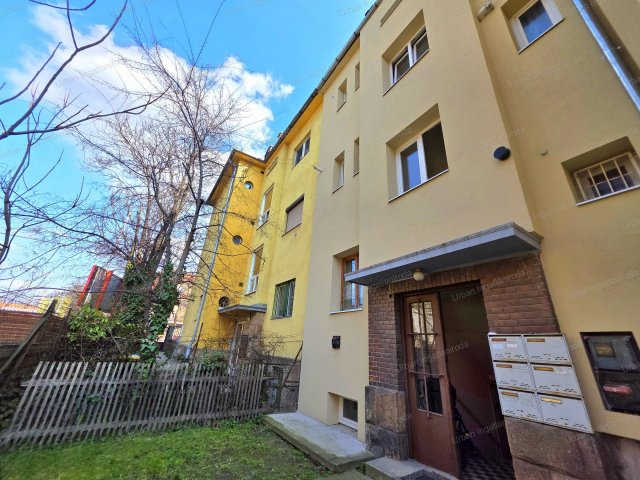 Eladó téglalakás, Budapesten, XIV. kerületben 43.9 M Ft