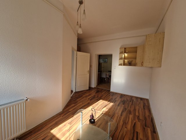 Eladó téglalakás, Budapesten, XX. kerületben 35.8 M Ft