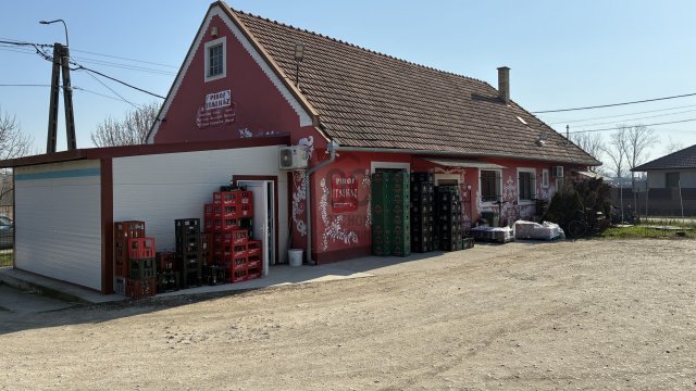 Eladó üzlethelyiség, Hajdúnánáson 54.99 M Ft