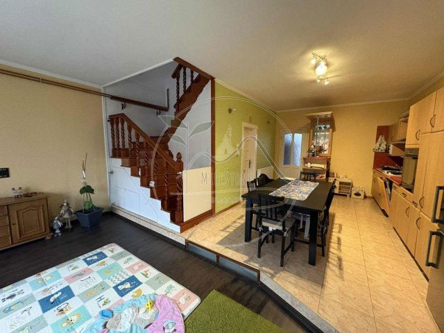 Eladó sorház, Gyulán 67.99 M Ft, 4 szobás / költözzbe.hu