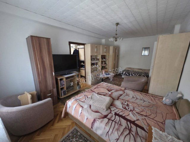 Eladó téglalakás, Dunaújvárosban 34.5 M Ft, 2 szobás