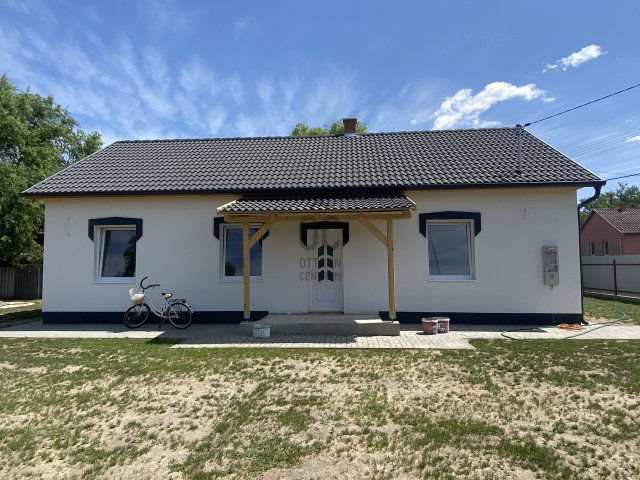 Eladó családi ház, Abonyban 43.9 M Ft, 3 szobás