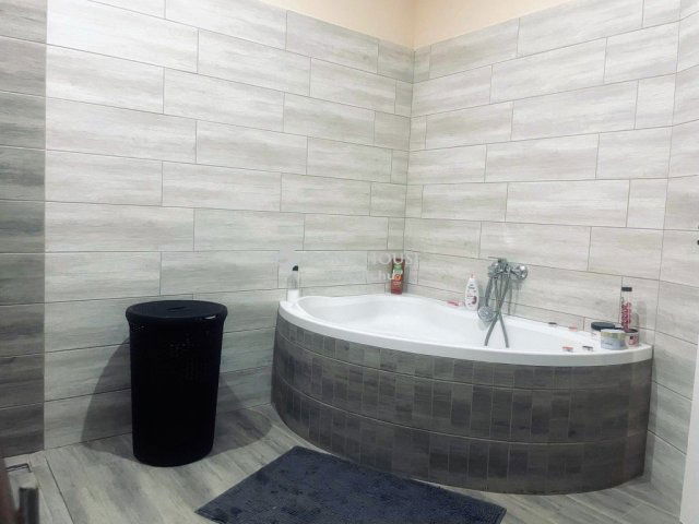 Eladó téglalakás, Szadán 64 M Ft, 3 szobás