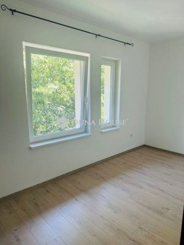 Eladó ikerház, Budapesten, IV. kerületben 159.9 M Ft, 5 szobás