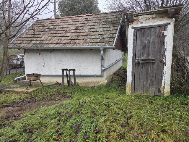 Eladó mezogazdasagi ingatlan, Lesencefaluban 10.9 M Ft