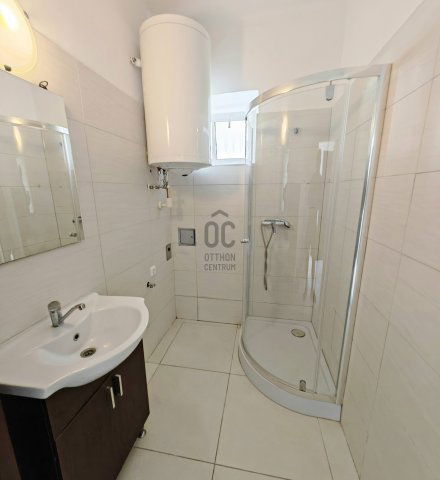 Eladó téglalakás, Kőszegen 34.5 M Ft, 2 szobás