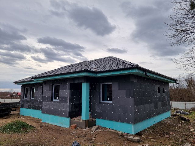 Eladó családi ház, Nyíregyházán 76.9 M Ft, 4 szobás