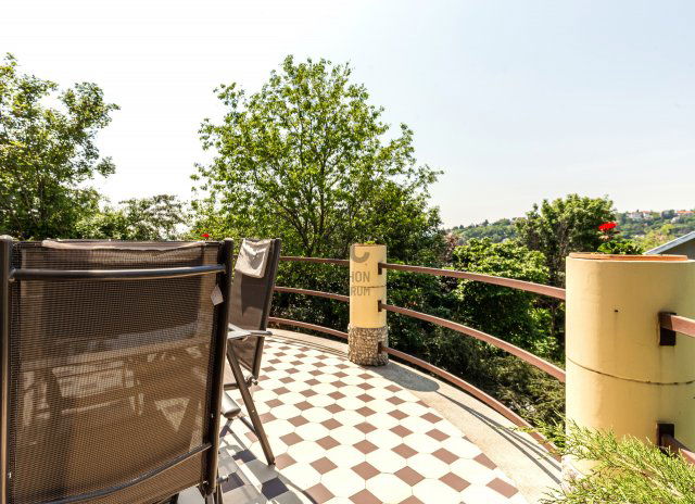 Eladó családi ház, Szentendrén 119 M Ft, 4 szobás