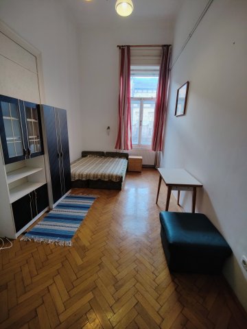 Kiadó téglalakás, albérlet, VIII. kerületben, József körúton