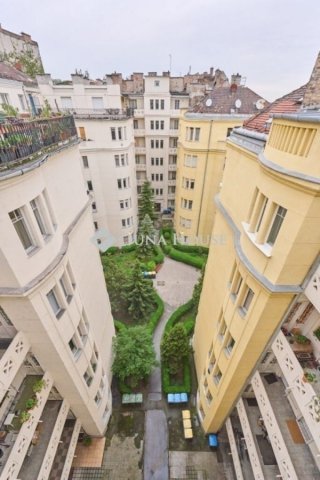Eladó téglalakás, Budapesten, XI. kerületben 174.4 M Ft