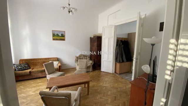 Eladó téglalakás, Budapesten, VI. kerületben 99 M Ft, 3 szobás