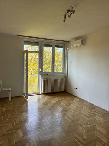 Kiadó téglalakás, albérlet, XVI. kerületben, Hunyadvár utcában