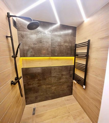 Eladó téglalakás, Szegeden 94.9 M Ft, 4 szobás