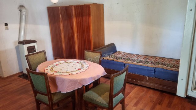Eladó családi ház, Tápiószecsőn 22.5 M Ft, 2 szobás