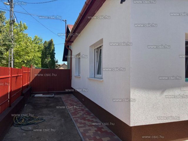 Eladó családi ház, Budapesten, XVIII. kerületben 84.9 M Ft