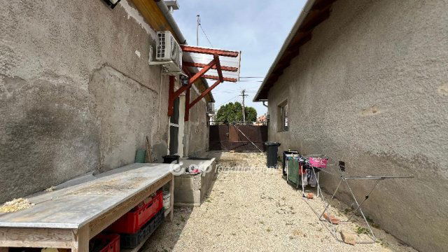 Eladó családi ház, Kupon 23.9 M Ft, 2 szobás