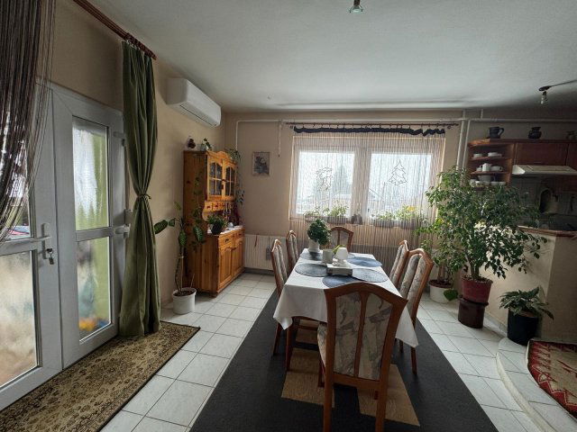 Eladó családi ház, Sármelléken 69.9 M Ft, 4 szobás